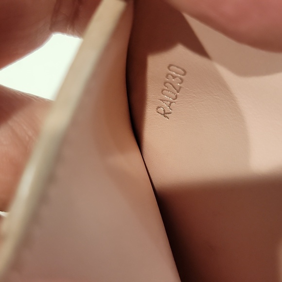 Authentic Louis Vuitton mini compact wallet with box - Picture 11 of 11